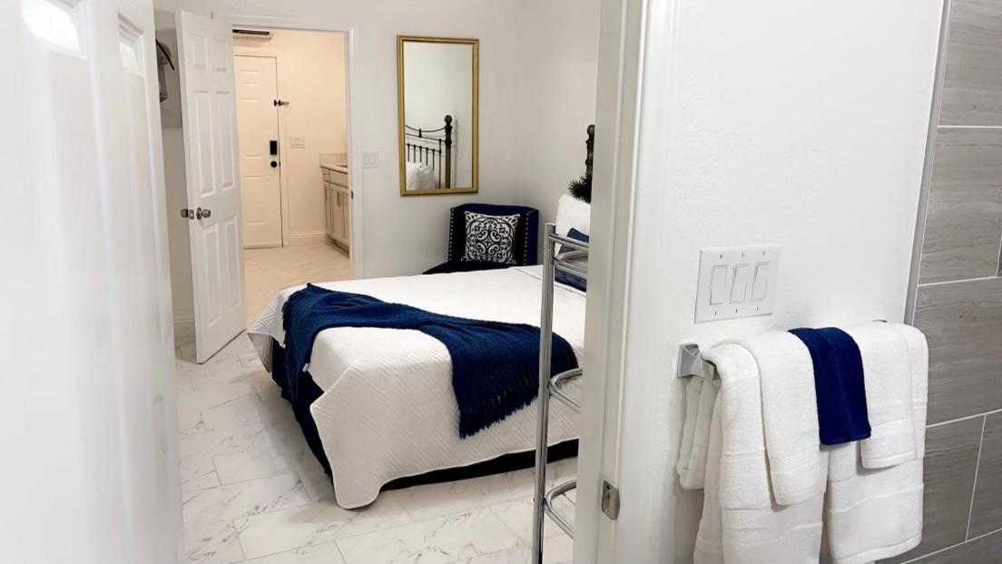 Guest House , 5 Min Away From Las Airport. Las Vegas Luaran gambar