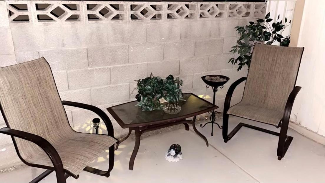 Guest House , 5 Min Away From Las Airport. Las Vegas Luaran gambar